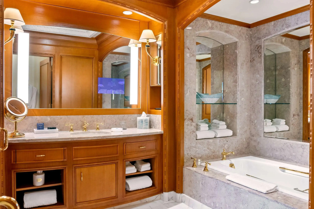Grand America Hotel