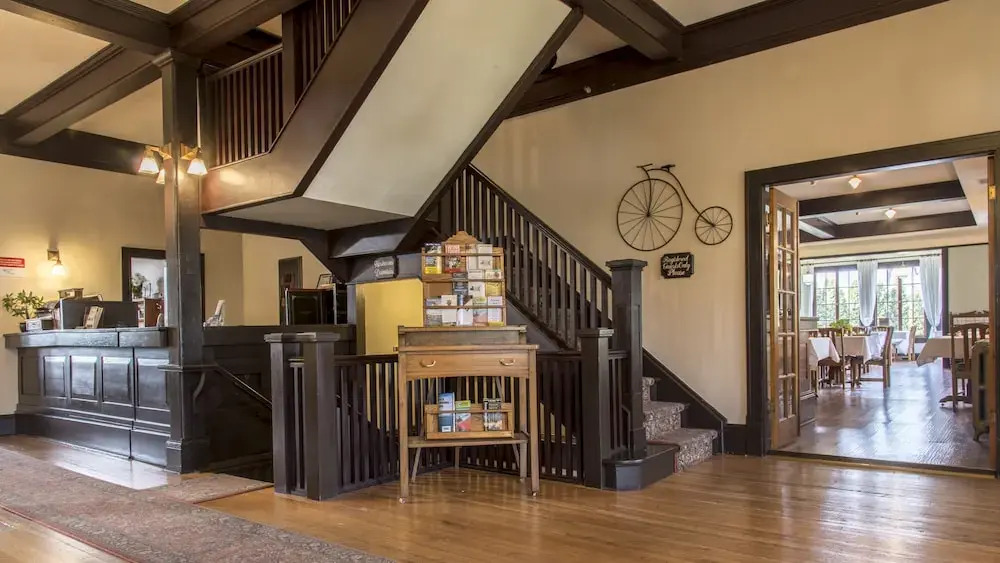 Naramata Heritage Inn & Spa