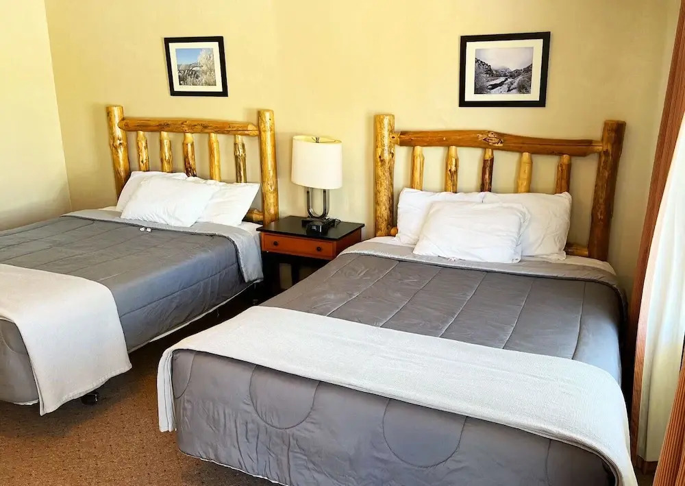 Paiute Trails Inn