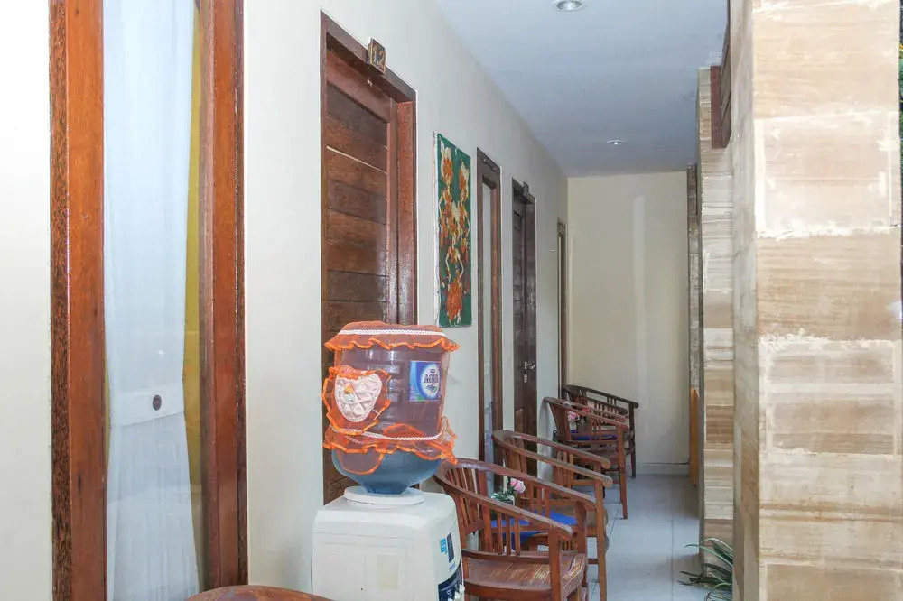 艾里巴厘岛潘泰瑟玛望库苏马纱丽5号酒店(Airy Eco Sanur Pantai Semawang Kusumasari 5 Bali)