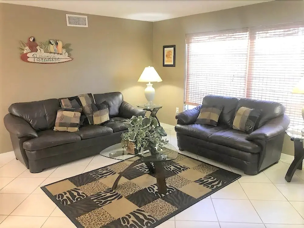 Canal House 309 8 Bedrooms 8 Bathrooms Home