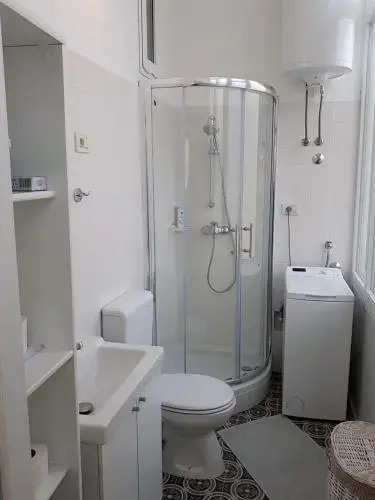 Amphitheatre Premium Apartment with Seaview