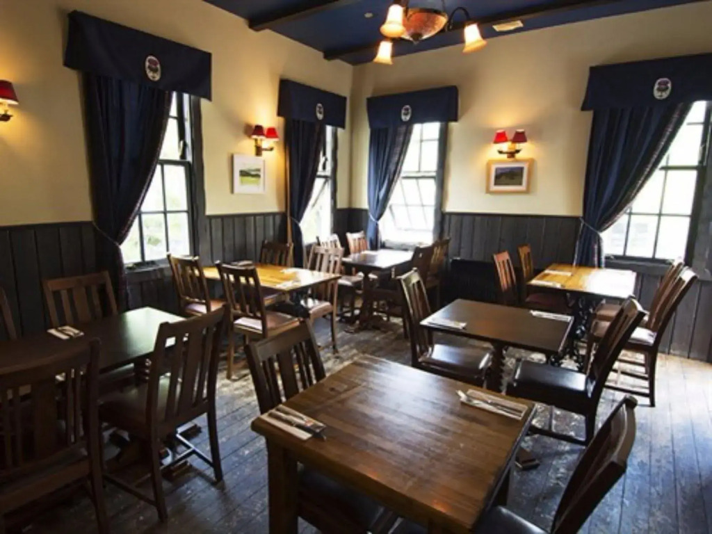 Village Inn