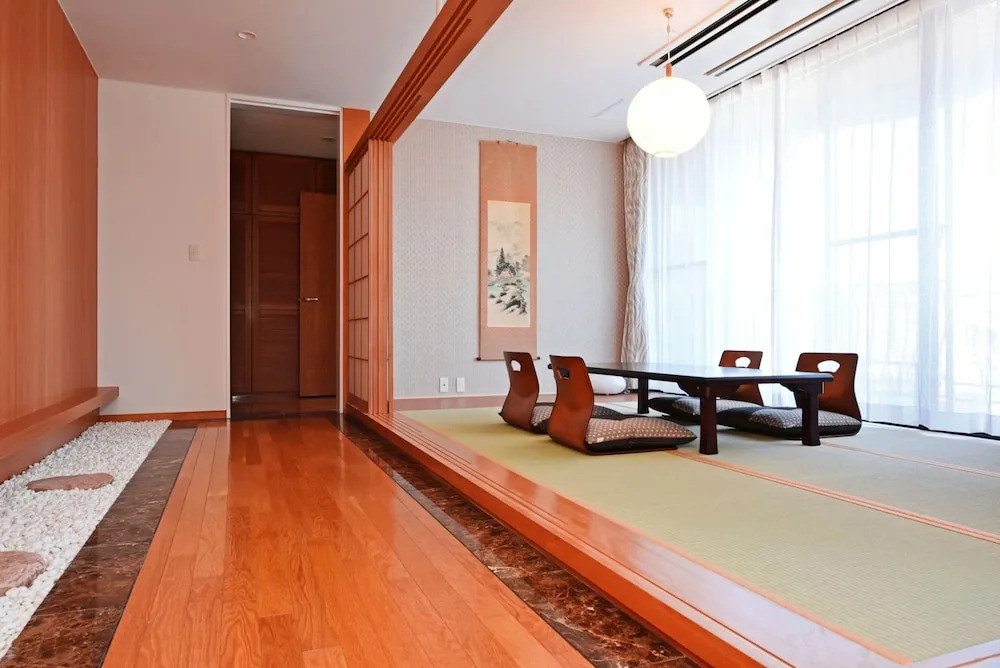 Hostel PLEASURE MARUYAMA