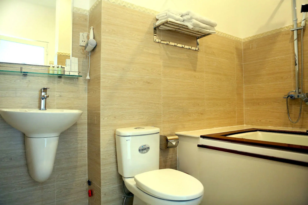 Thien Ha Hotel and Apartment