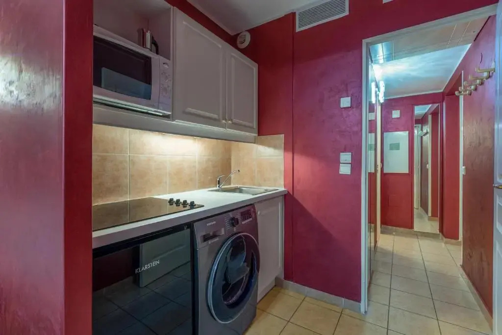 Palais Josephine Cosy studio with free parking