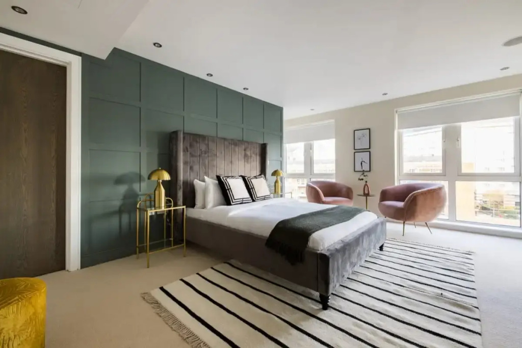 The Doulton Escape - Modern 2BDR with Balcony