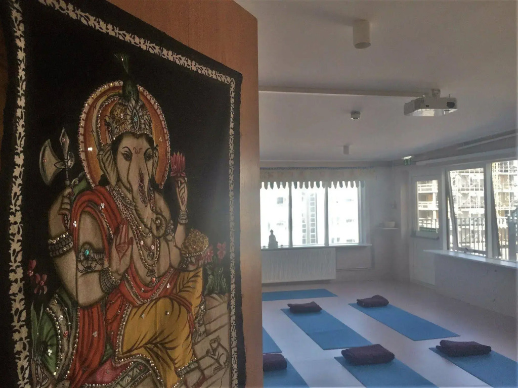 Circle Hostel