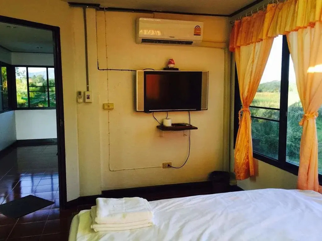 Bird Land Resort