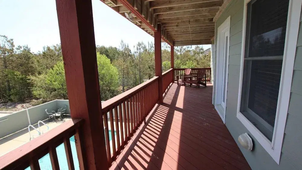 Ashley's Nest - 6 Br home by RedAwning