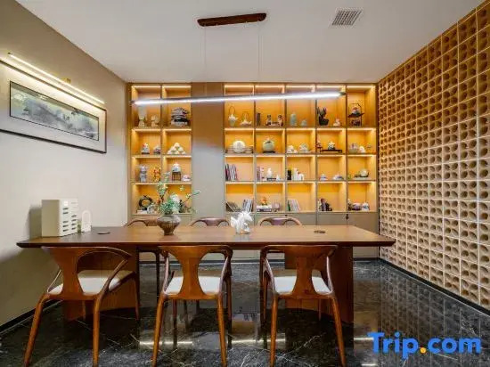 Pude Mansion Hotel (Tao Yang Li Branch)