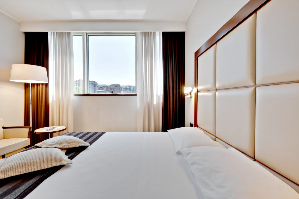 Отель Italiana Hotels Cosenza