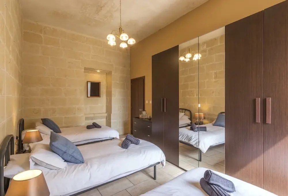 Tal-Bambinu Boutique B&B