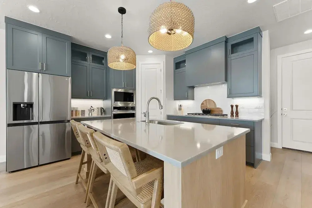 Your Happy House 5 Bedroom Townhouse