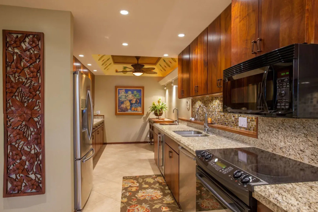 Puunoa  - CoralTree Residence Collection