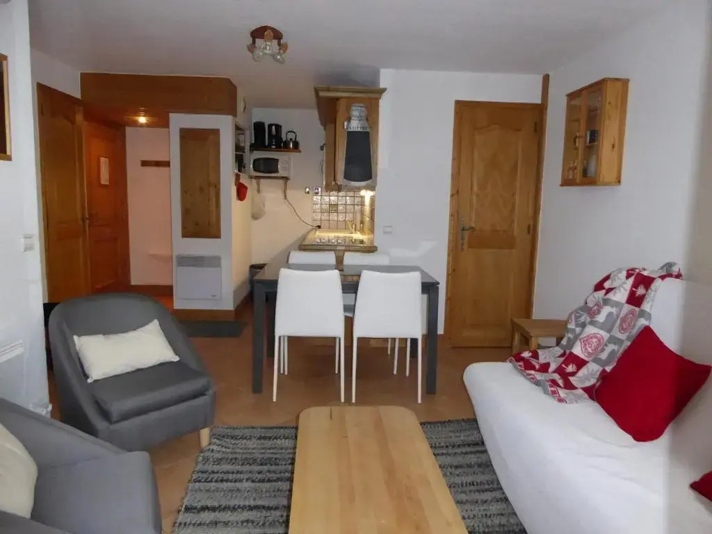 Appartement Pralognan-la-Vanoise, 3 pièces, 6 personnes - FR-1-464-55