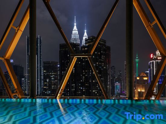 Scarletz Suites KLCC by KANs