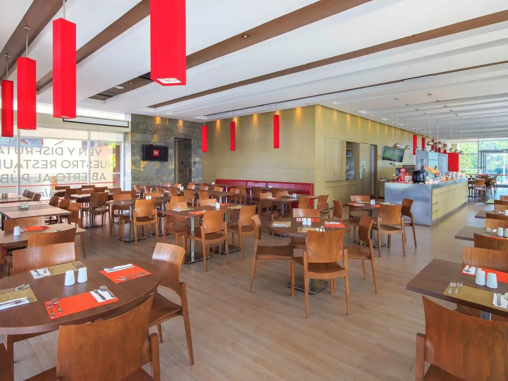 ibis Medellin
