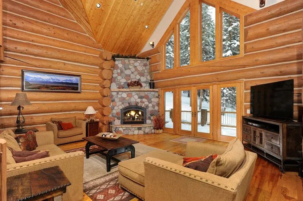 Paradise Meadow Lodge