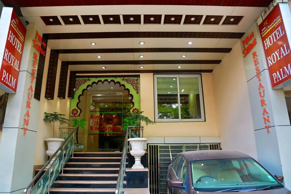 Royal Palm - Hotel Near Udaipur Railway Station