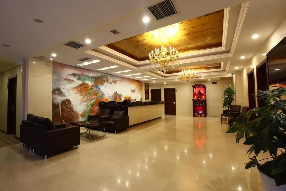 Qingdao Yixin Hotel