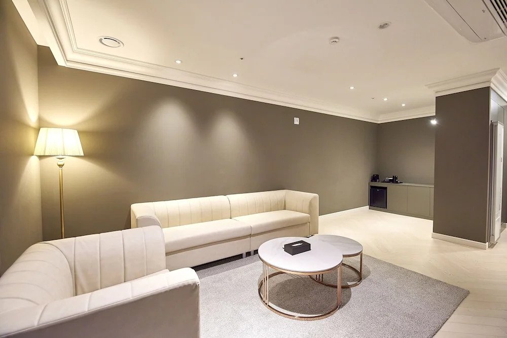 Busan City Hotel