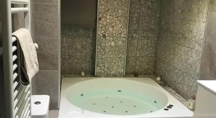 Apartamentos Dos Torres - Ribera Suite