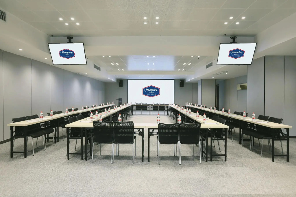 Hampton by Hilton Chongqing Jiangbei Guanyinqiao Pedestrian Street