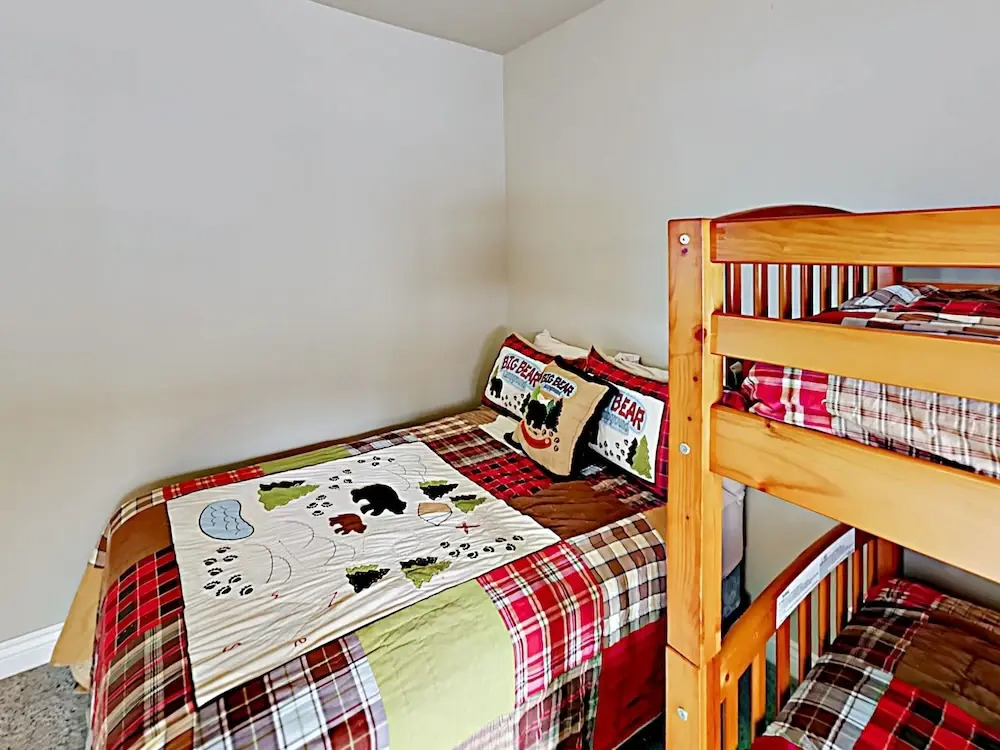 2638 South Lake Tahoe - 3 Br Home
