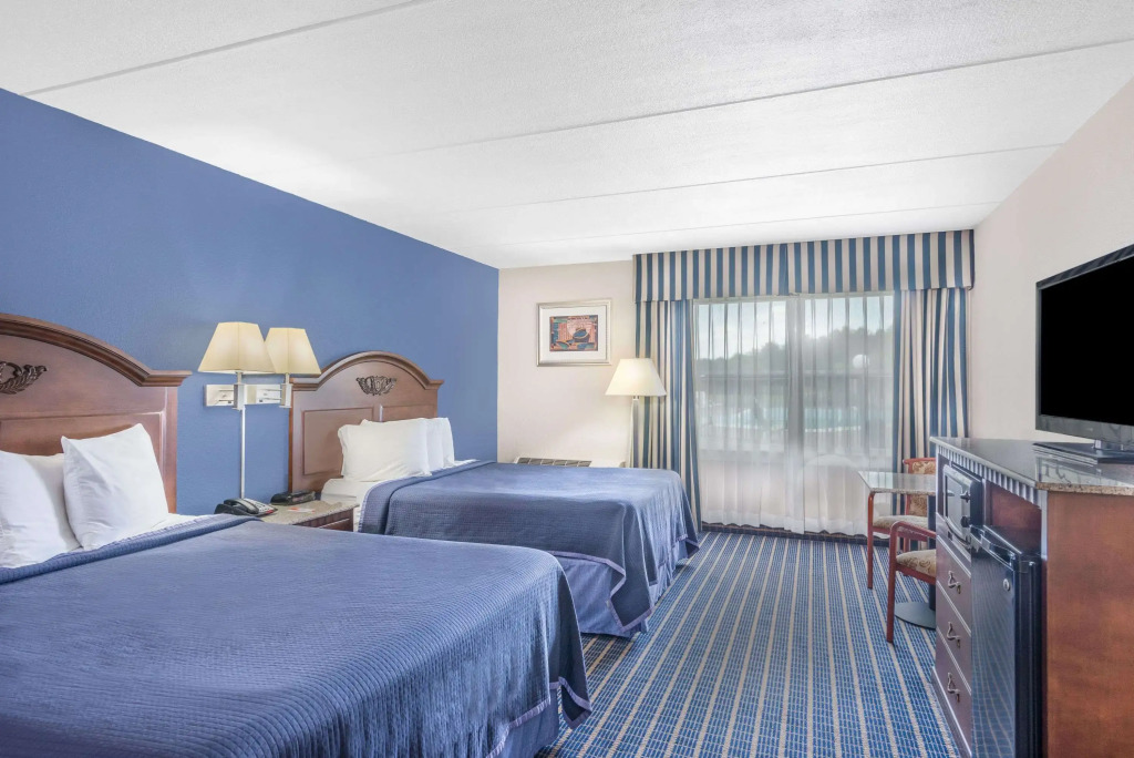 Howard Johnson by Wyndham Bangor