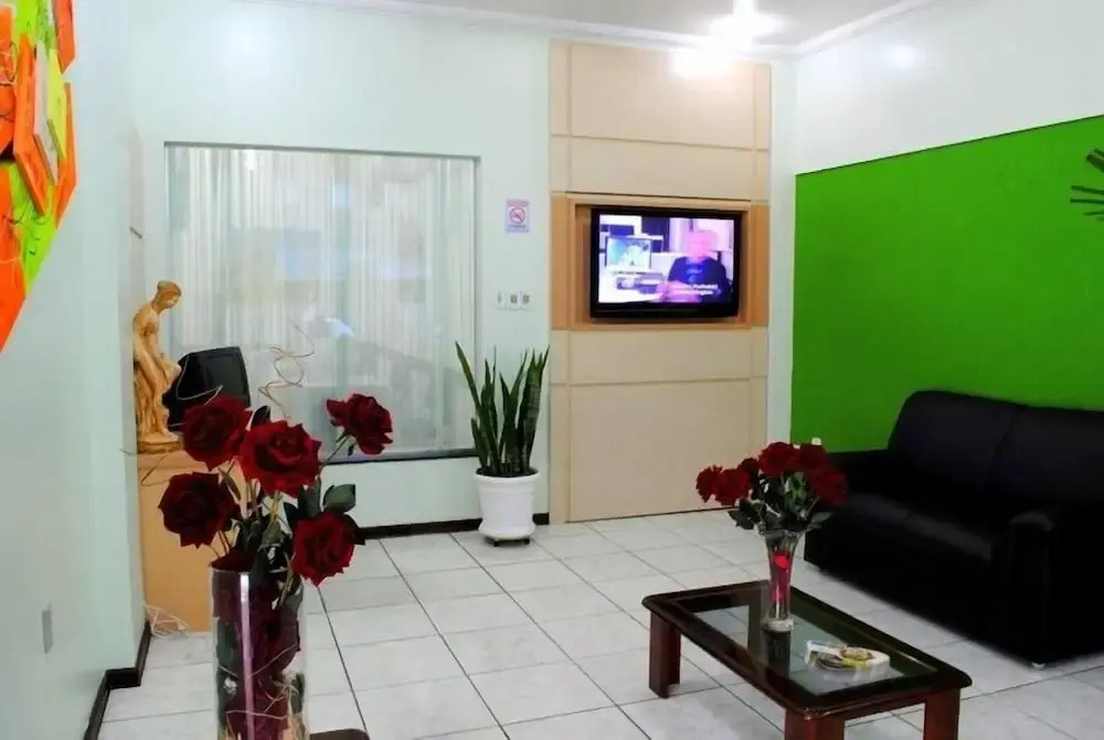 Master Hotel
