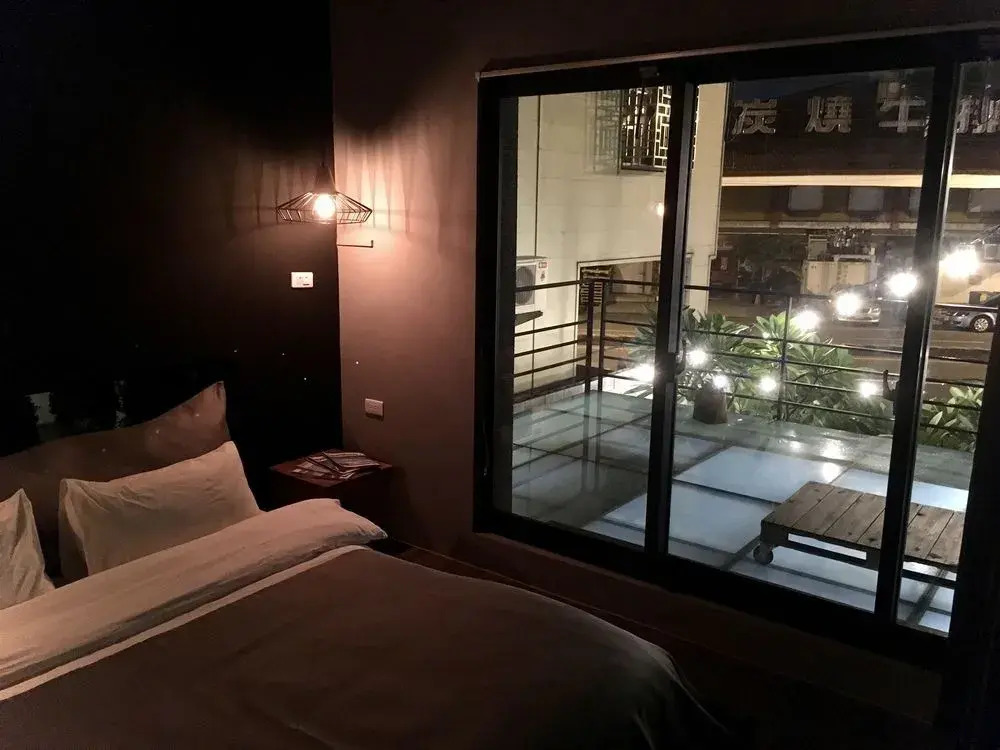 28 The Loft