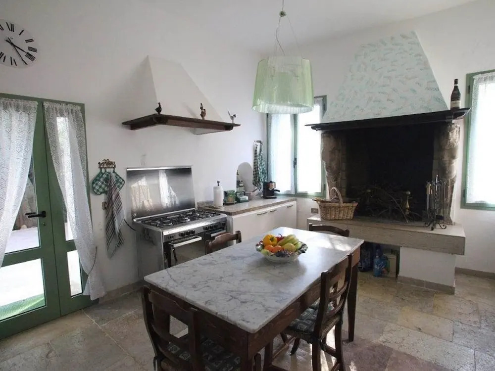 Venice Region Castle With Garden Views