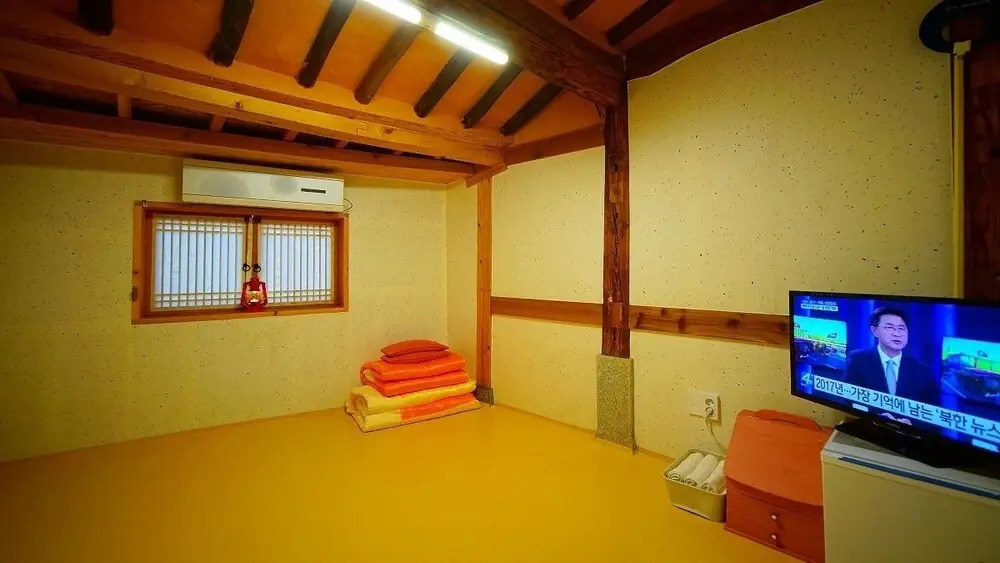 Jeonju baeknyeon hanok