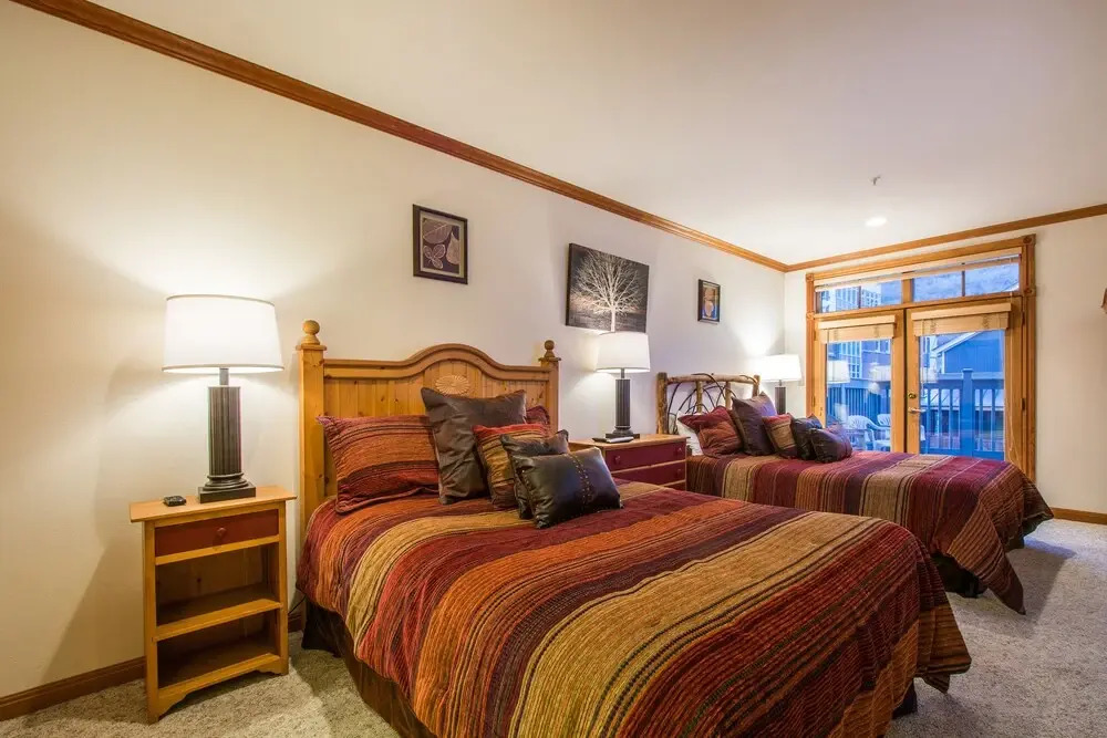 2 Bedroom Townlift Condo by All Seasons Resort Lodging
