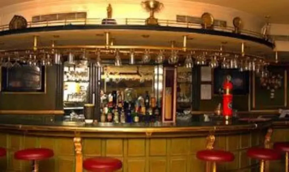 HOTEL BASERAa