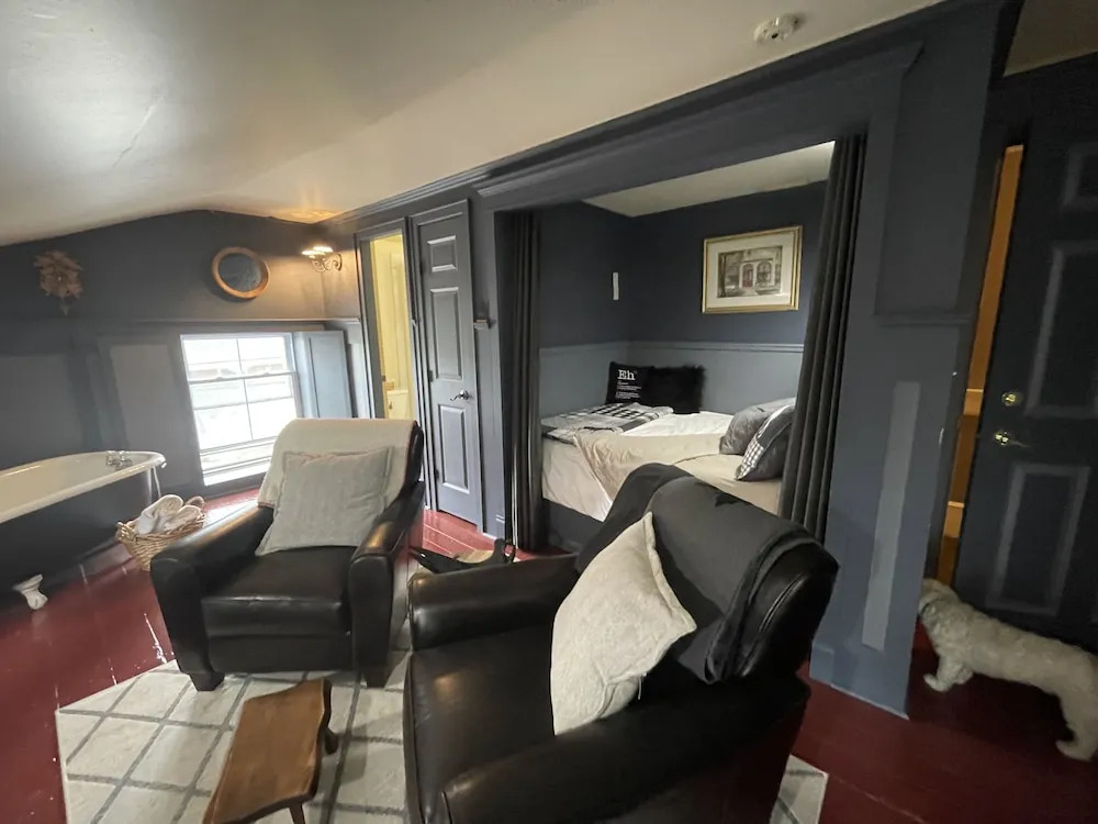 Maryhill Inn