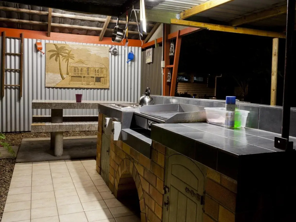 Woolshed Eco Lodge