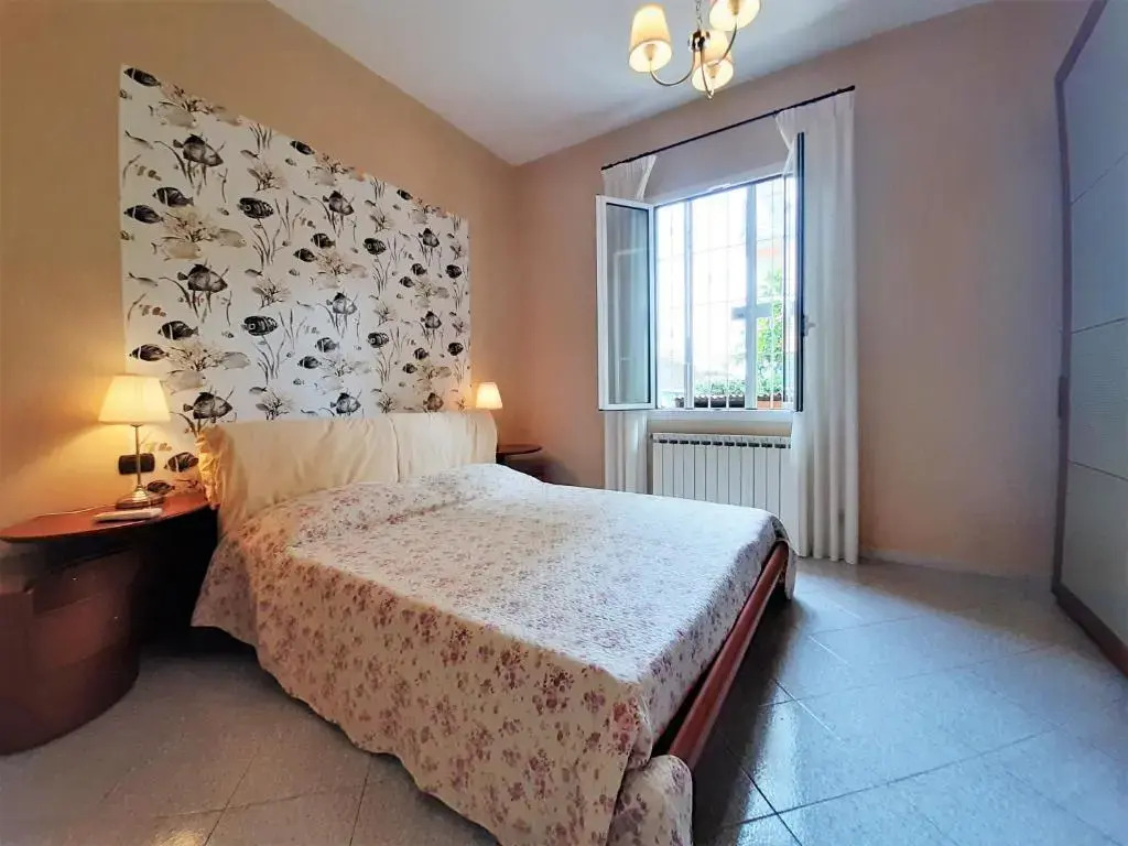 Villa la Casetta con giardino a 30m dal mare