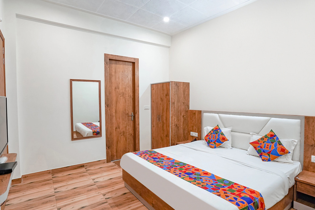 FabHotel Sirtaj Suits