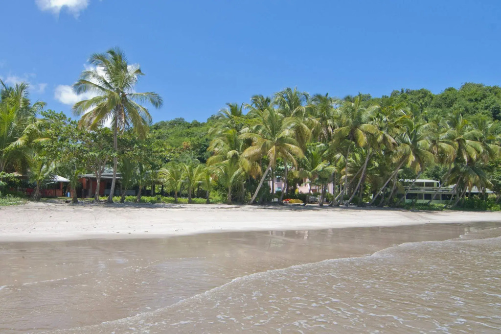 La Sagesse Hotel, Restaurant and Beach Bar