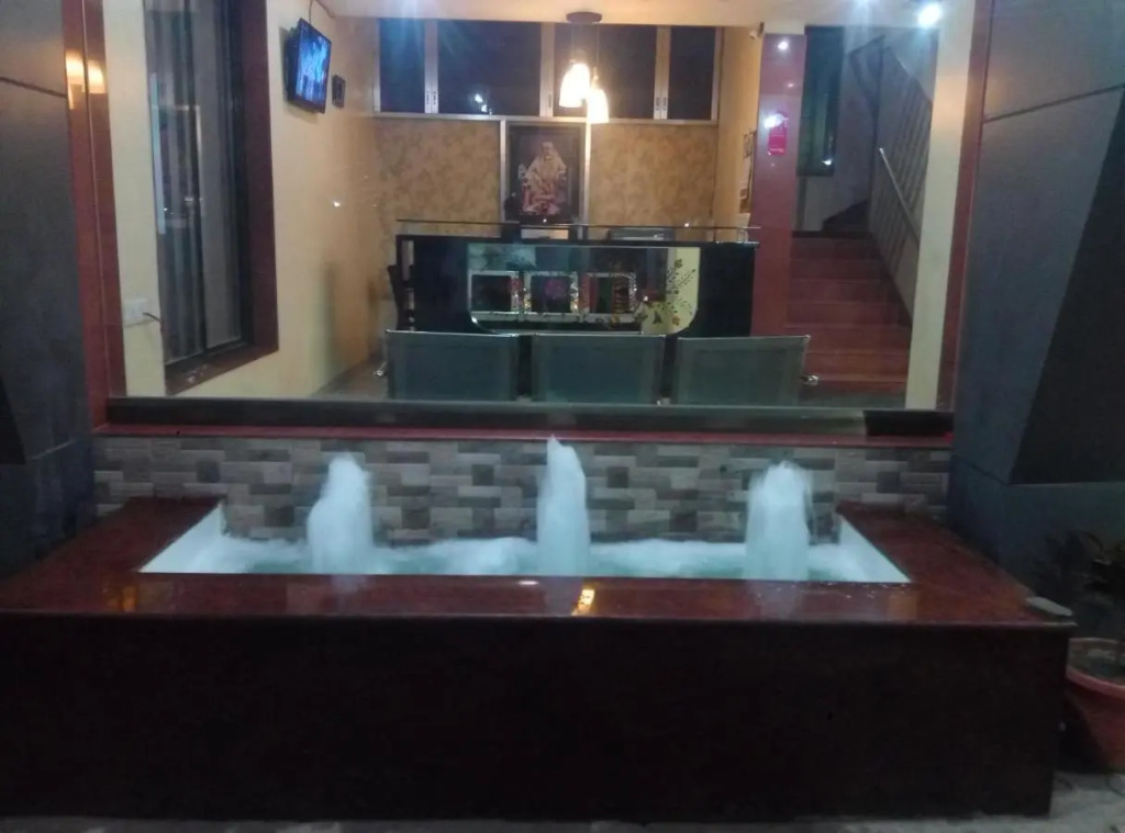 Hotel Yogiraj