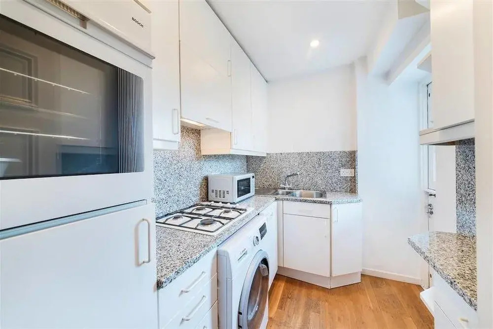 Fabulous One Bed Flat just off The Kings Road