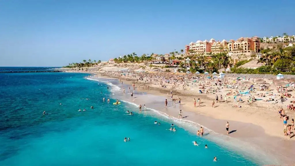Las Americas 2 Bedroom Oceanview apartment