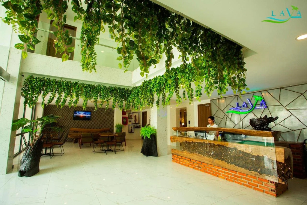 Lava Hotel