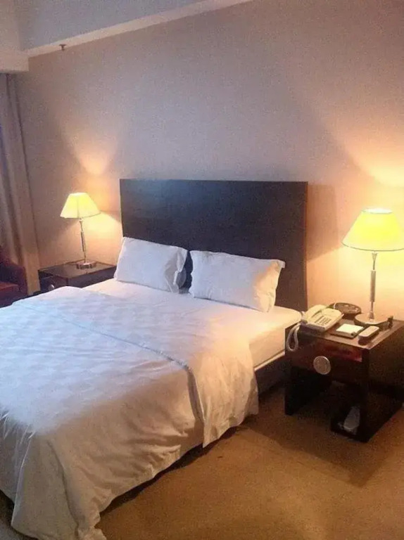 Zhuhai Sunshine Airport Hotel