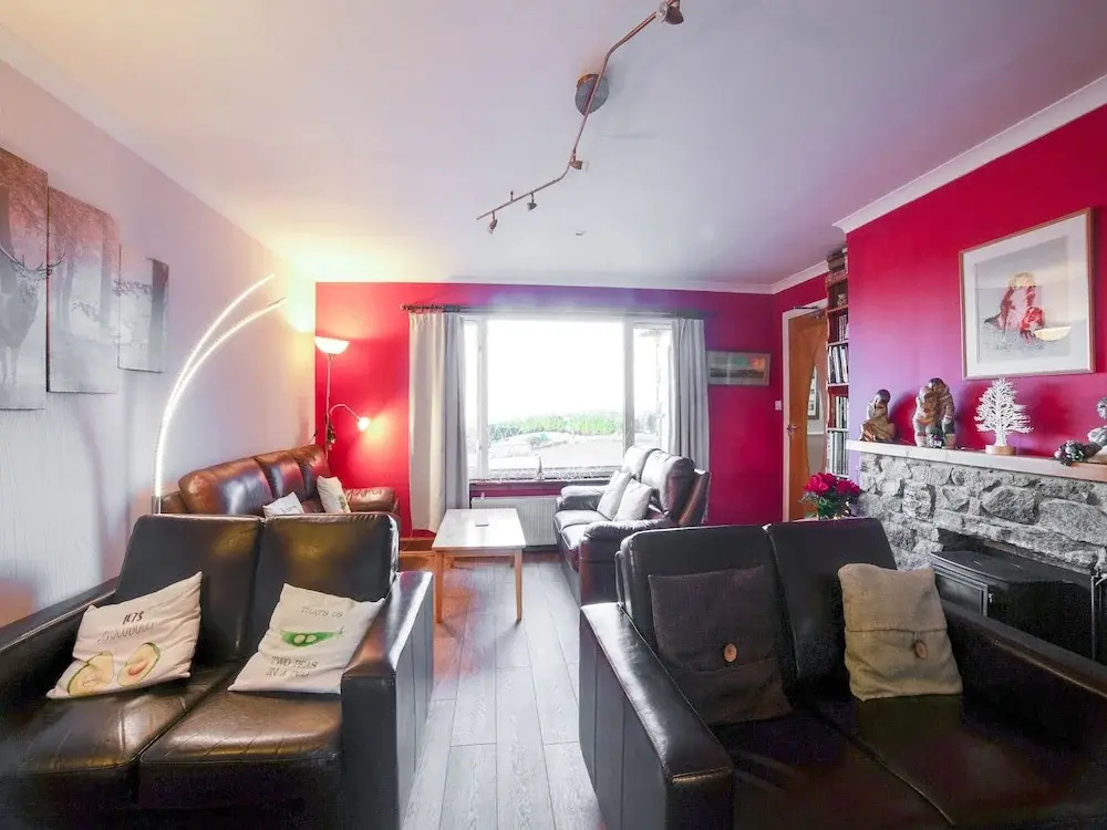 Orasay Inn