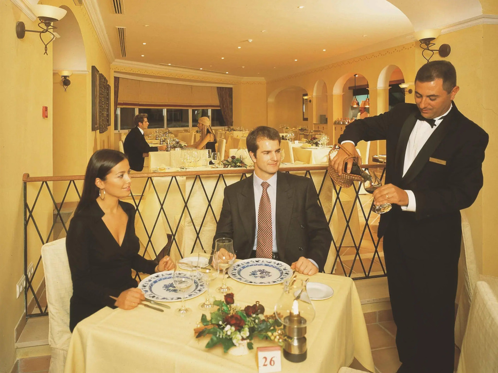 Dona Filipa Hotel