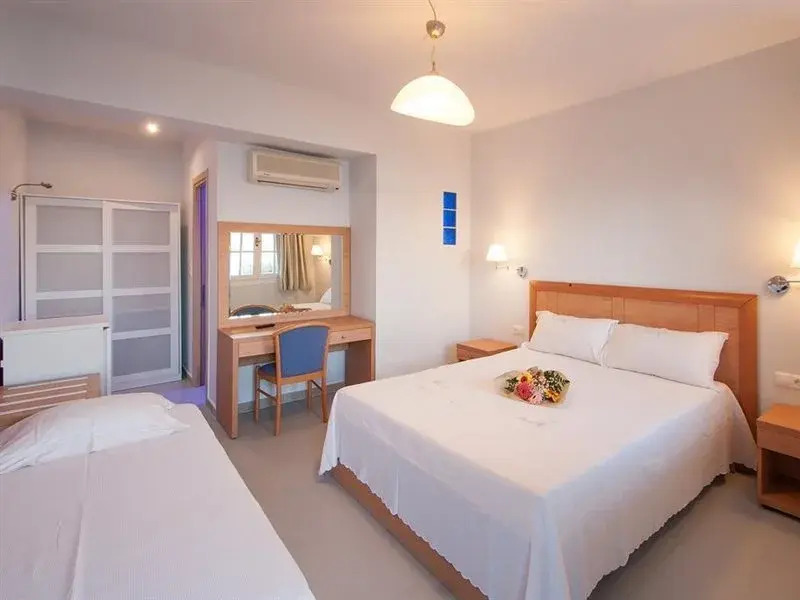 vassilias beach hotel