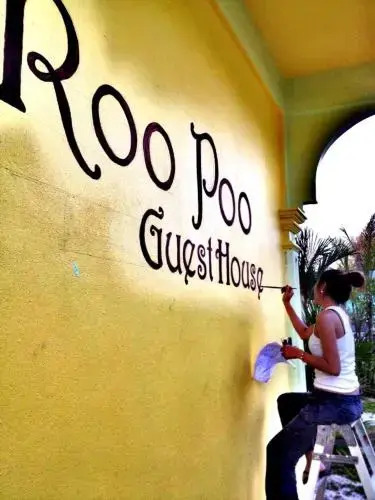 Roo Poo Guest House